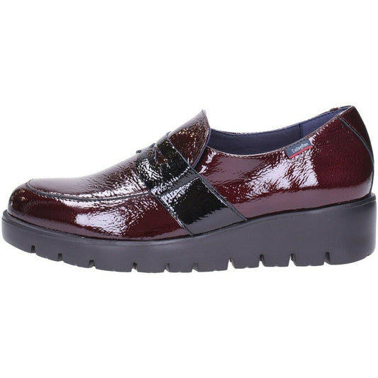 Scarpe casual Callaghan in pelle verniciata color bordeaux. Tomaia in pelle verniciata morbidissima.