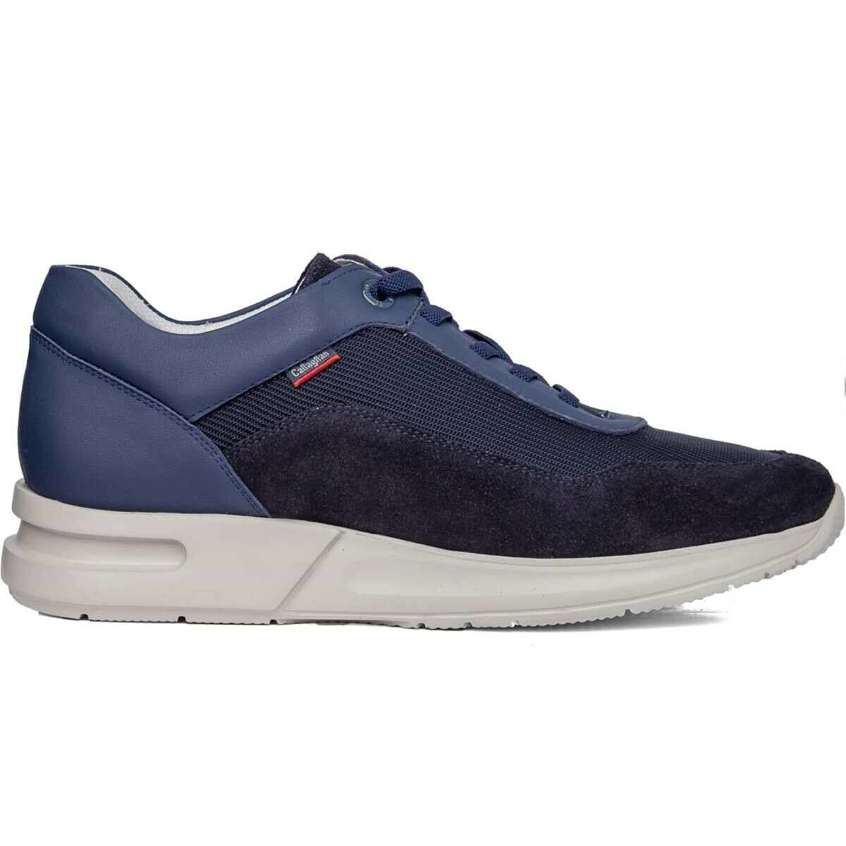 Sneakers stringate da uomo Callaghan modello 91311 fatte in pelle e tessuto. Colore blu. Fondo in gomma. Comode e casual.